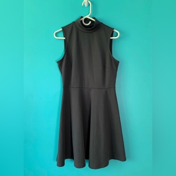 Apt 9 Women’s Mock Neck Dress Grey Medium - Picture 1 of 1